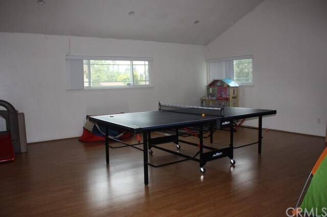 Foto del edificio - 13734 Beach St