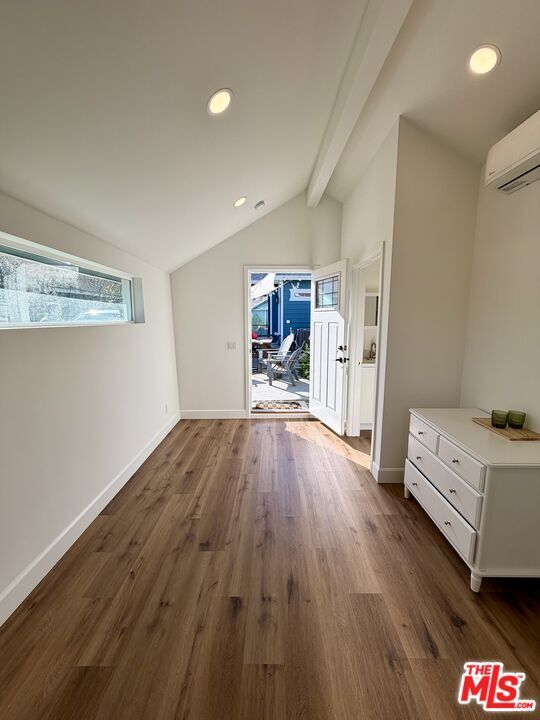 Foto del edificio - 3826 S Harvard Blvd