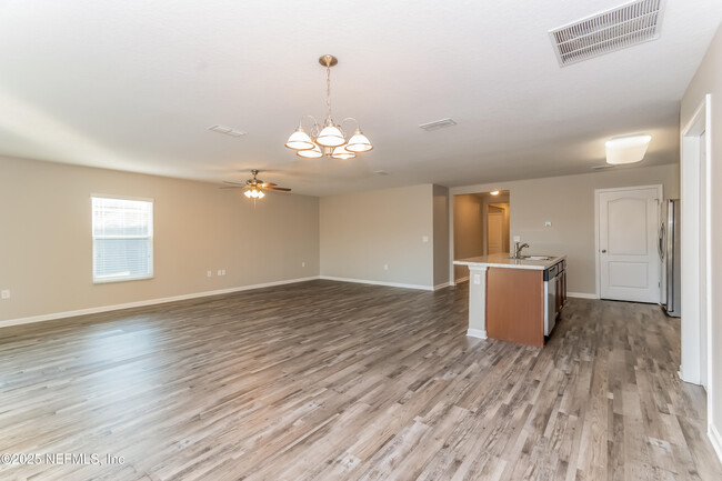 Building Photo - 2089 April Oaks Dr