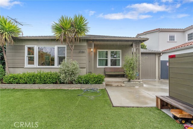 Foto principal - 3755 Tilden Ave