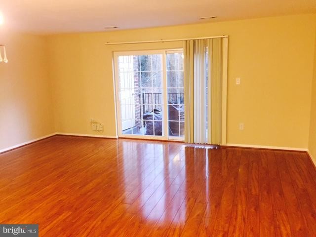 Building Photo - 3726 Ferrara Dr