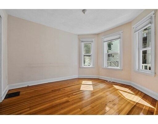 Foto del edificio - 31 Harold St