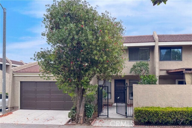 Foto principal - 10410 Drew Way