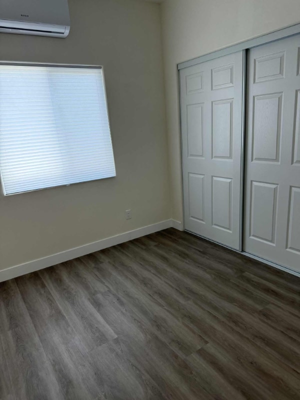 Building Photo - 11463 Westonhill Dr