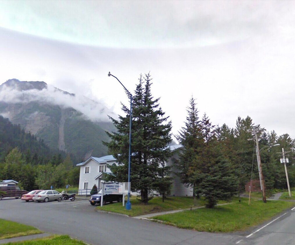 Foto del edificio - 1821 Swetmann Ave