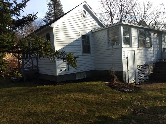 Vista lateral - 38 Snow Rd