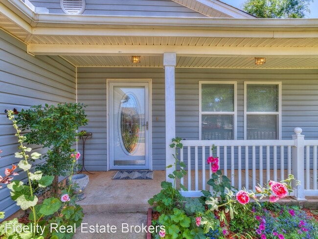 Building Photo - 3 br, 2 bath House - 1620 NW 147th st Edmond