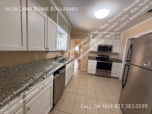 Foto del edificio - 6416 Camp Bowie Blvd