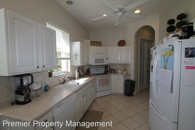Building Photo - 4 br, 2 bath House - 6066 Highwood Park Court