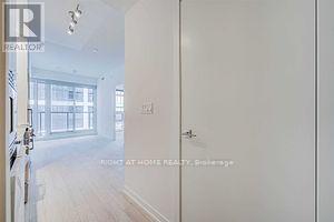 Building Photo - 49 E Liberty St