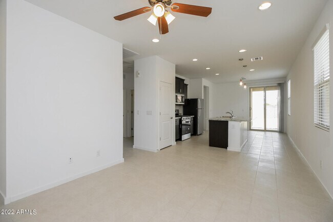 Building Photo - 3768 E Sandoval Dr