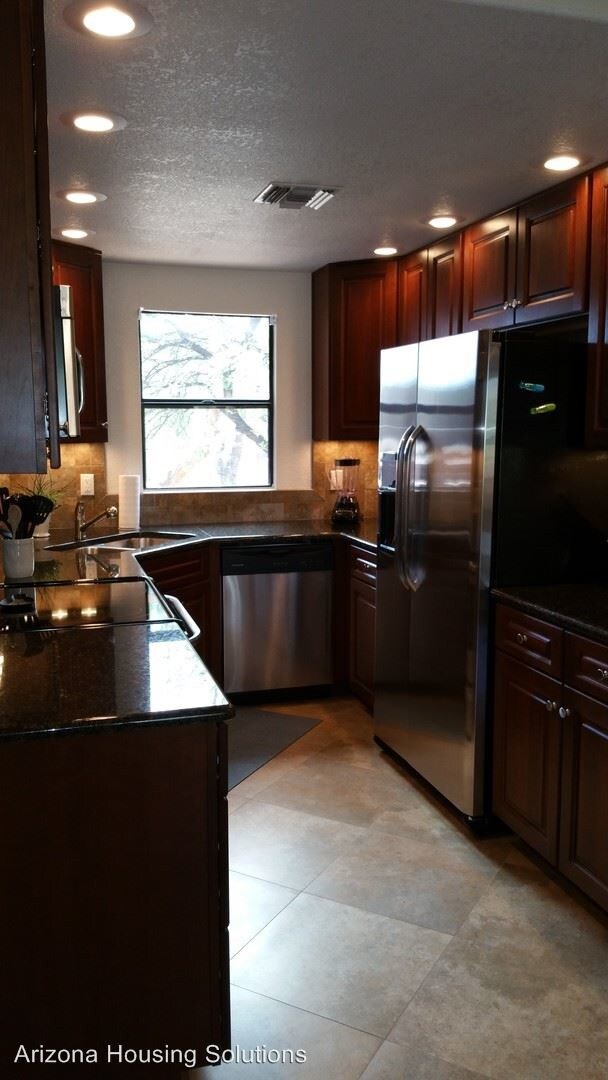 Foto del edificio - 5800 N Kolb Rd