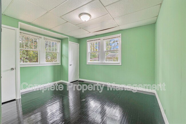 Building Photo - 1755 51st St Ensley