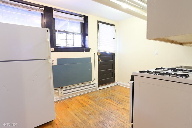 Foto del edificio - 4411 N Wolcott Ave