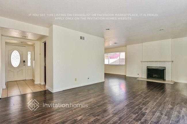 Building Photo - 810 Trinidad Way