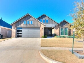 Building Photo - 16125 Buffalo Dr
