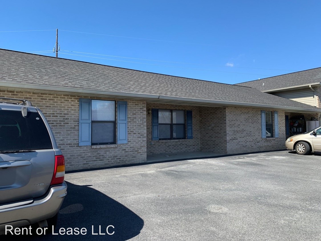 Primary Photo - 2 br, 2 bath Apartment - 2709 Roberts Road
