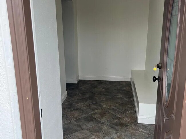 Foto del edificio - 215 5th St
