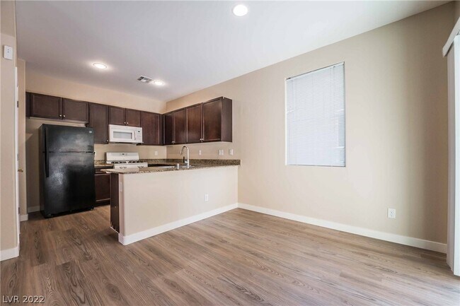 Foto del edificio - 4537 Lime Straight Dr