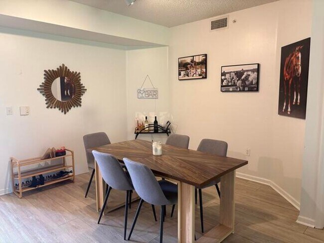 Foto del edificio - 11790 St Andrews Place