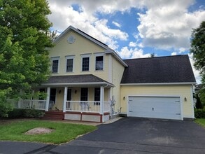 Building Photo - 26 Crosswoods Path Blvd