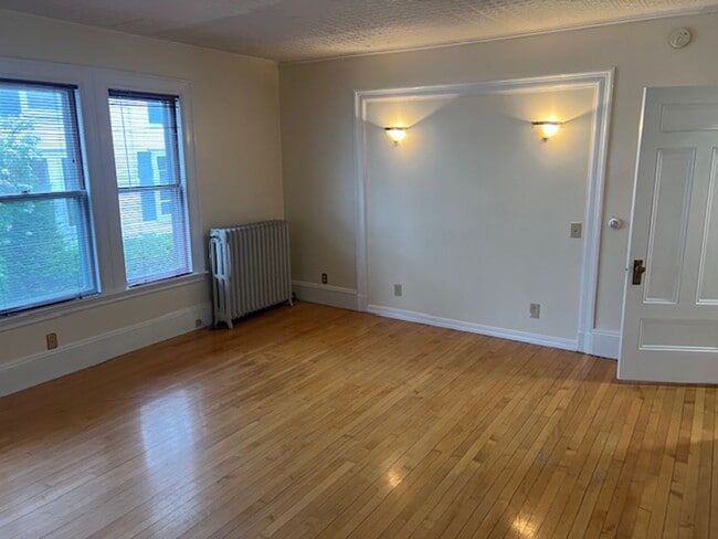 Foto del edificio - 66 Main St