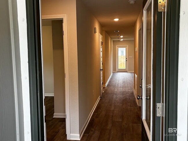 Building Photo - 13668 Logan Pl