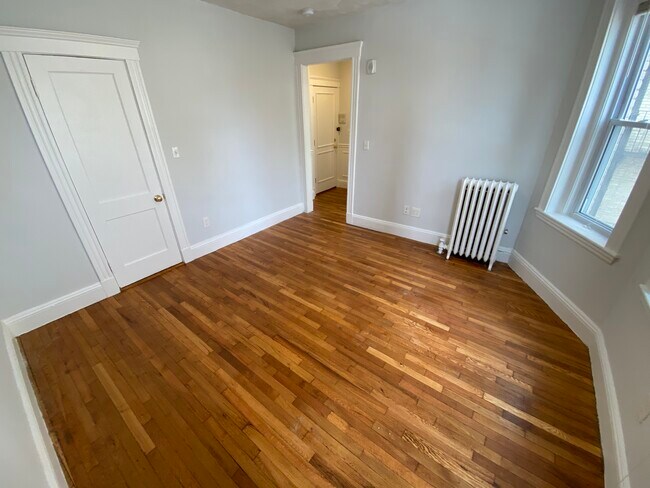 Building Photo - 29 Worthington St