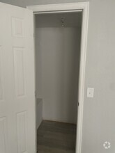 Building Photo - 497 S Memphis Way