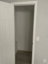 Building Photo - 497 S Memphis Way