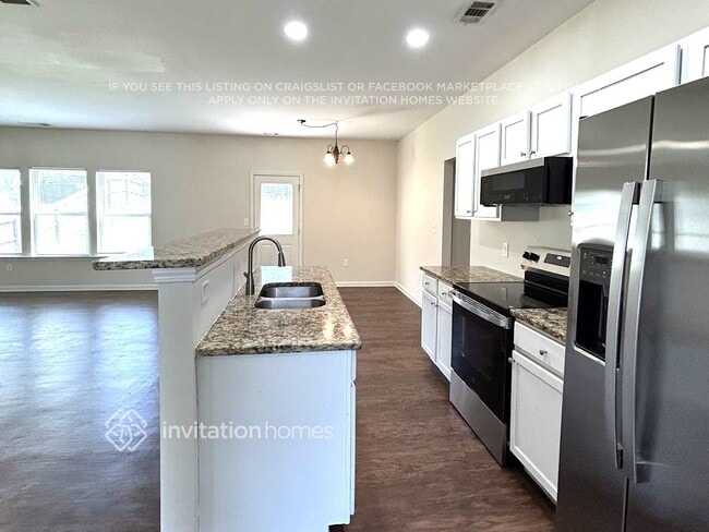 Foto del edificio - 138 Forrest Park Ln