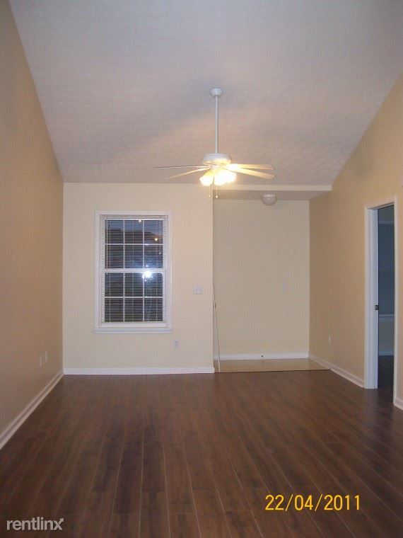 Building Photo - 2 br, 2 bath Duplex - 3117 Winning Colors Way