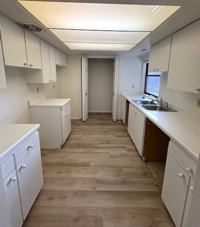 Foto del edificio - 2 Bedroom / 2 Bathroom in Midvale!