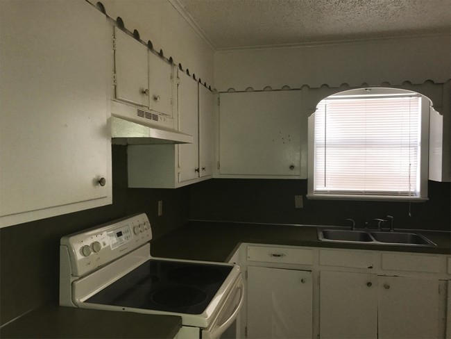 Building Photo - 1265 Keeland Ln