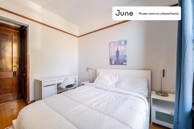 Foto del edificio - Room in Shared 3 bed/1 bath home