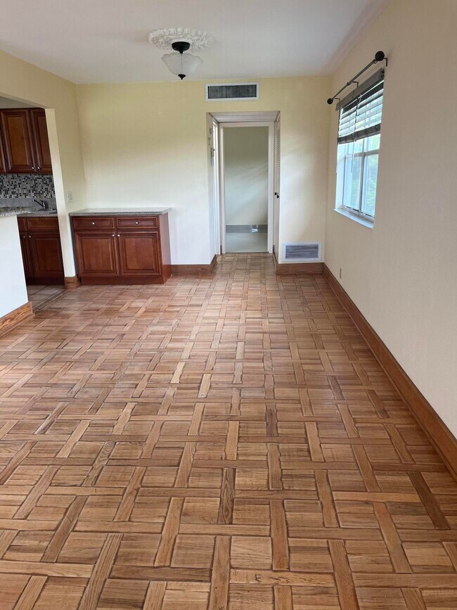 Foto del edificio - 183 Tuscany Ln