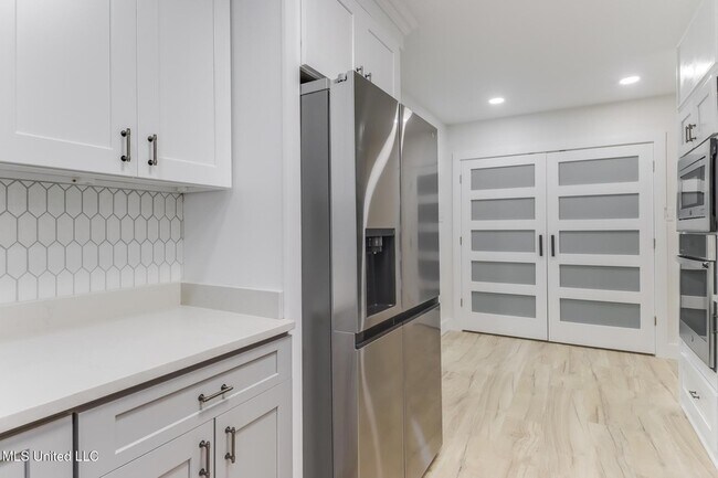 Foto del edificio - 175 St Charles Ave