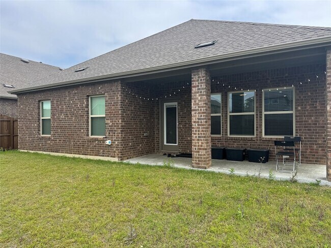 Foto del edificio - 10101 Sunnyview Ln