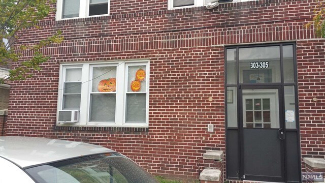 Building Photo - 32-34 Halstead St