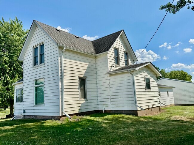 Foto del edificio - 50W419 Old State Rd