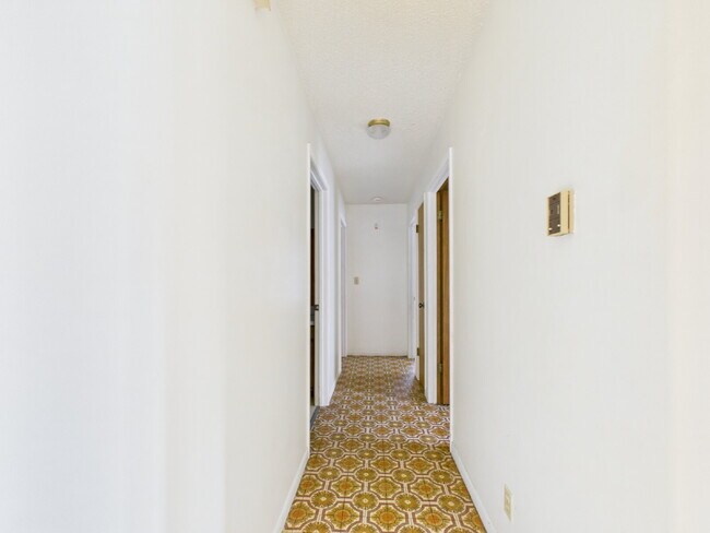 Foto del edificio - 3/1.5 Home in Established