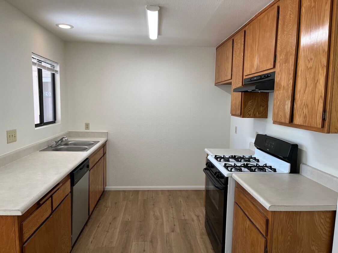 3450 Santa Maria 208 Condo for Rent in Santa Maria, CA