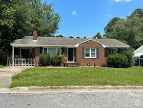 Building Photo - 112 Belmont Dr