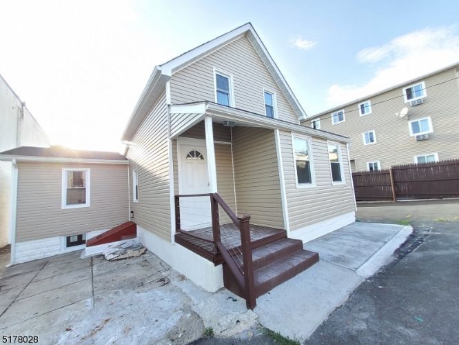 17 Ln, Belleville, NJ 07109 House Rental in Belleville, NJ