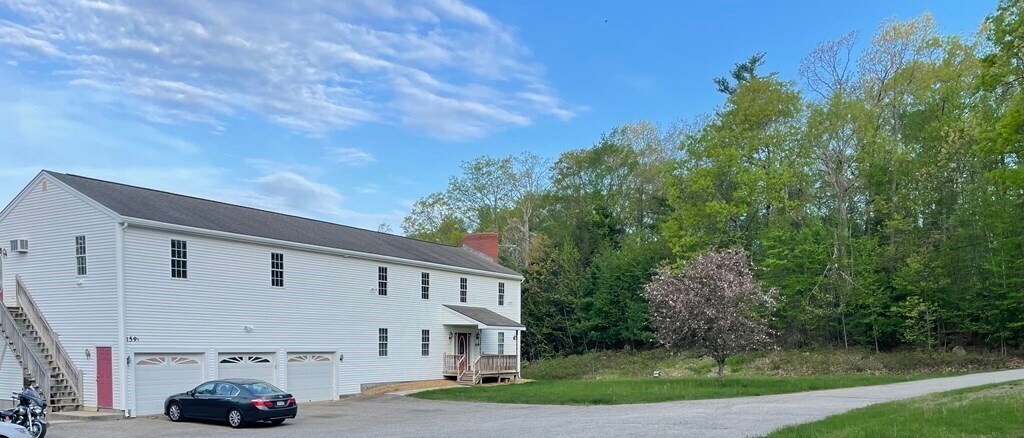 Foto principal - 159 Barre Paxton Rd