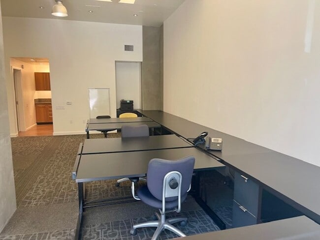 Building Photo - Great East Village Rental