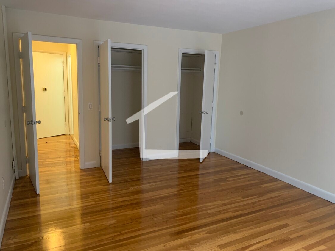 Foto principal - 75 Gardner St