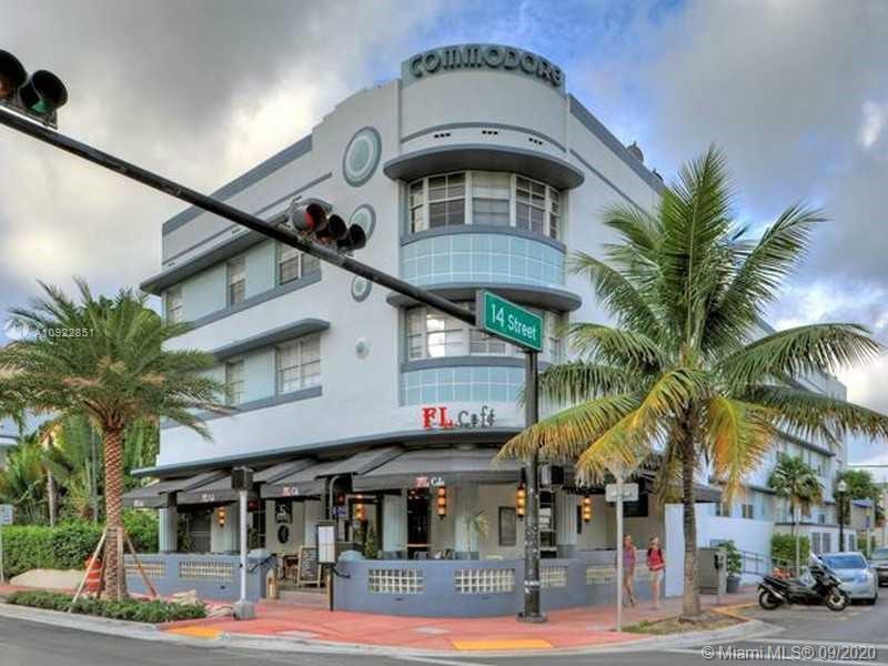 Primary Photo - 1360 Collins Ave