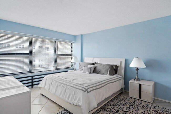 Foto del edificio - 3800 Galt Ocean Dr