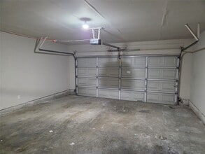 Building Photo - 13427 Juniper Point Dr